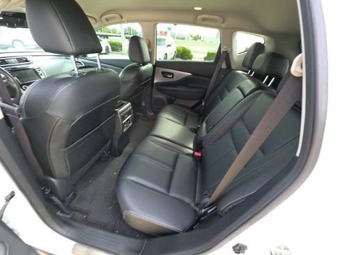 Used 2024 Nissan Murano SV w/ SV Midnight Edition Package image 23