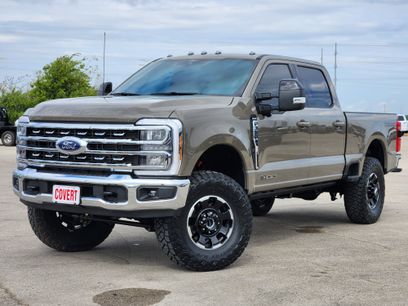 New 2026 Ford F350 Lariat w/ Tremor Off-Road Package