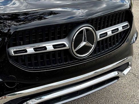 Certified 2025 Mercedes-Benz GLA 250 image 25