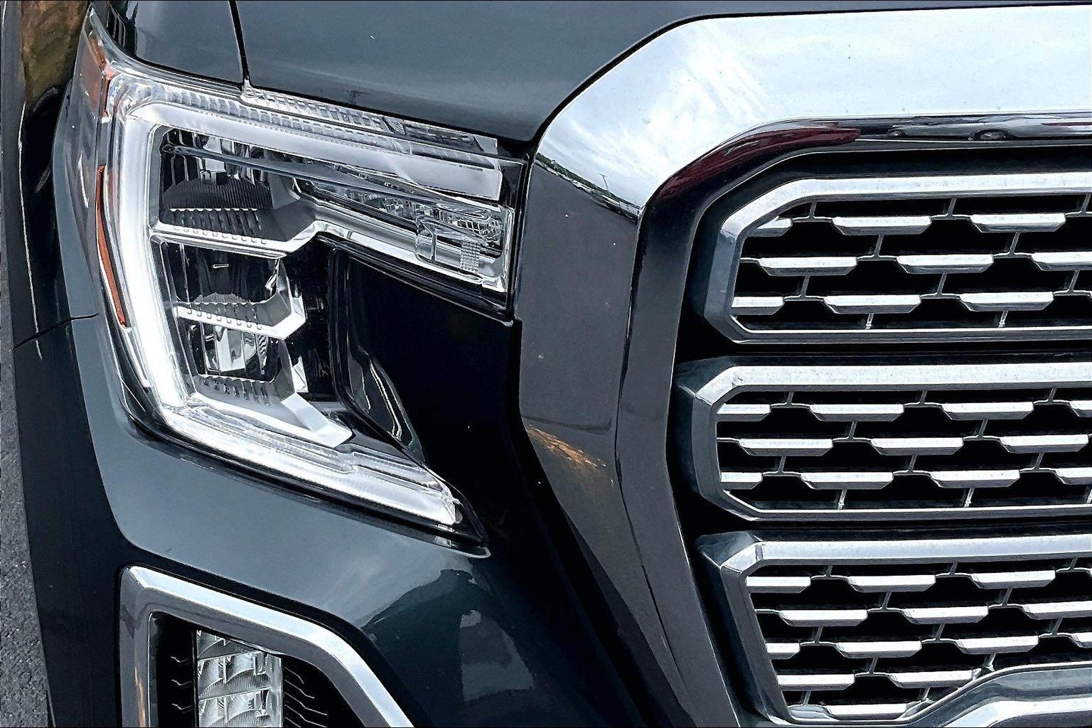 Used 2021 GMC Sierra 1500 Denali w/ Denali Ultimate Package AWD/4WD image 35