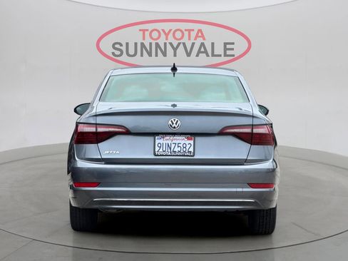 Used 2020 Volkswagen Jetta SE image 8