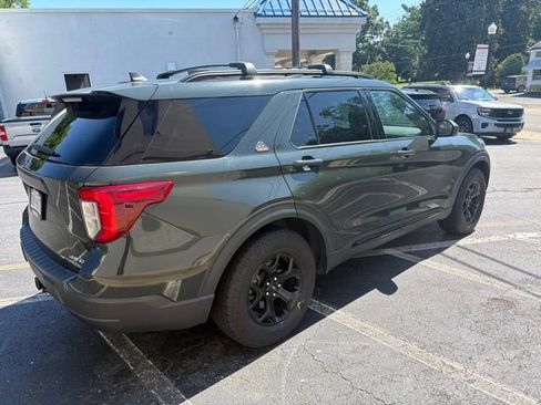 Used 2022 Ford Explorer Timberline AWD/4WD image 3