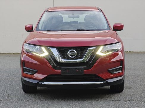Used 2017 Nissan Rogue S AWD/4WD image 9