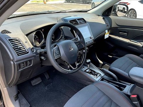 New 2025 Mitsubishi Outlander Sport SE image 15
