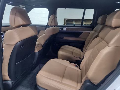 New 2026 Hyundai Santa Fe Limited AWD/4WD image 33