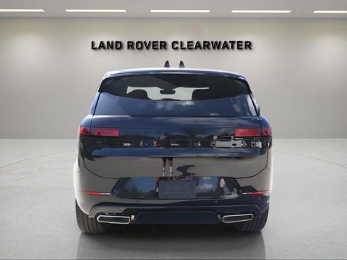 New 2026 Land Rover Range Rover Sport Dynamic SE AWD/4WD image 4