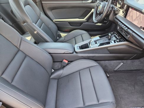 Certified 2021 Porsche 911 Carrera RWD image 15