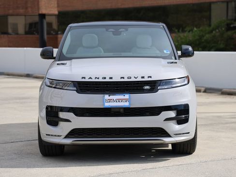 Used 2024 Land Rover Range Rover Sport Dynamic SE AWD/4WD image 5