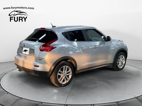 Used 2014 Nissan Juke SV w/ Navigation Package AWD/4WD image 3