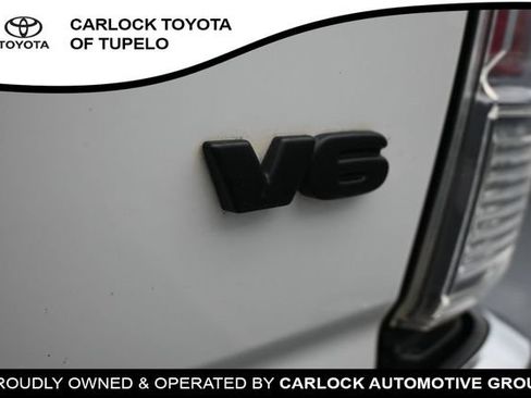 Used 2023 Toyota Tacoma TRD Off-Road AWD/4WD image 13