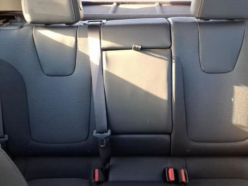 Certified 2024 Buick Encore GX Preferred w/ Comfort Package image 21