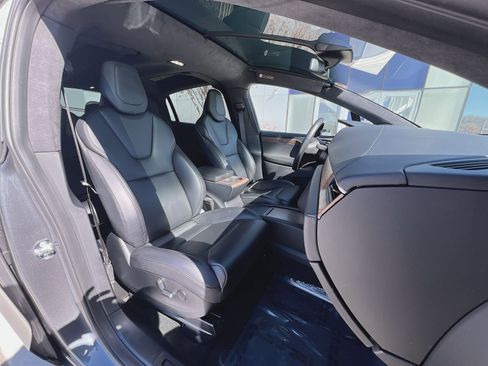 Used 2019 Tesla Model X 75D image 29