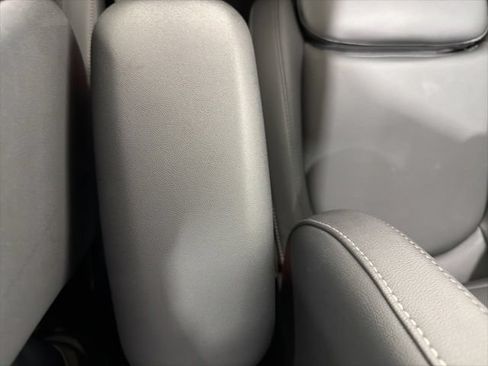 Used 2024 MINI Cooper S FWD image 39