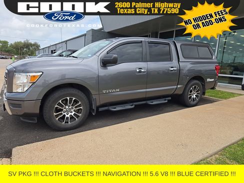 Used 2021 Nissan Titan SV w/ SV Convenience Package image 1