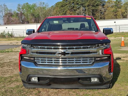 Used 2019 Chevrolet Silverado 1500 LT w/ All-Star Edition image 2