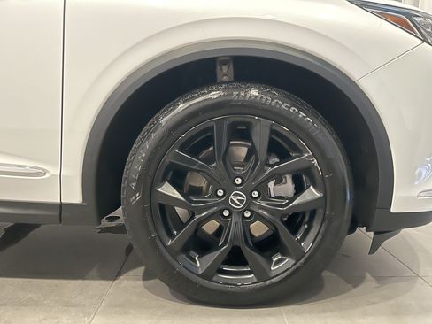 Used 2023 Acura MDX SH-AWD w/ Technology Package image 10