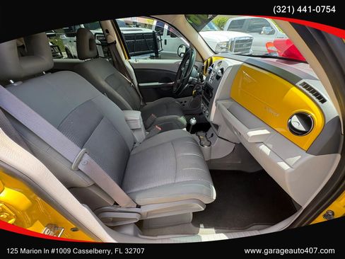 Used 2006 Chrysler PT Cruiser Touring FWD image 40