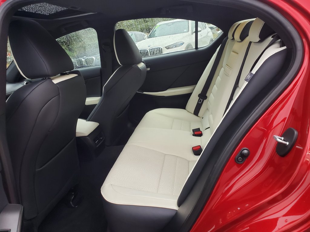 Used 2022 Lexus IS 350 F Sport AWD/4WD image 33
