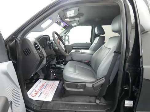 Used 2016 Ford F250 XL w/ XL Appearance Package AWD/4WD image 17