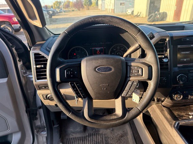 Used 2015 Ford F150 XLT w/ Equipment Group 302A Luxury AWD/4WD image 13
