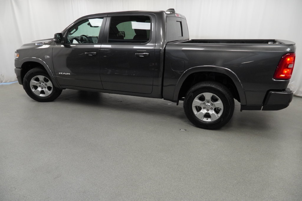 New 2026 RAM 1500 Big Horn AWD/4WD image 14