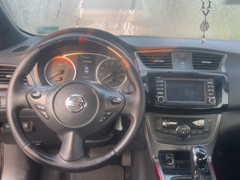 Used 2018 Nissan Sentra NISMO FWD image 5