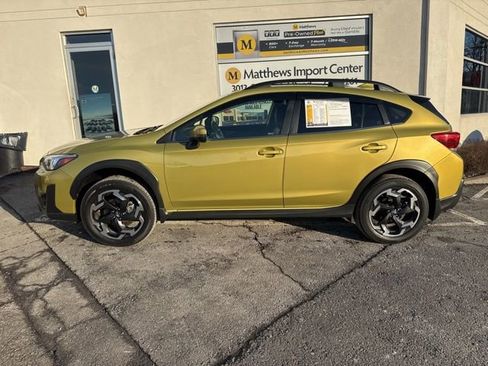 Used 2023 Subaru Crosstrek 2.5i Limited image 2