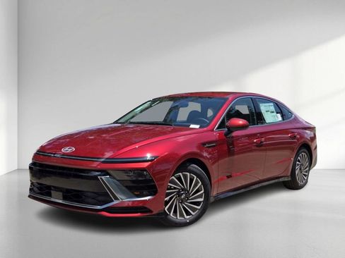 New 2025 Hyundai Sonata SEL FWD image 1