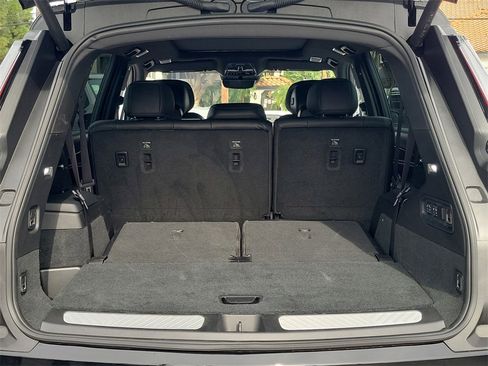 Used 2026 Cadillac Vistiq Luxury image 24