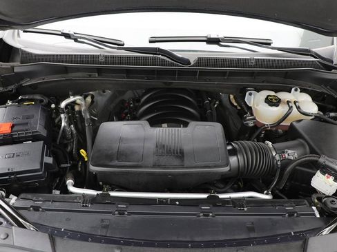 Used 2025 Chevrolet Tahoe LT image 29