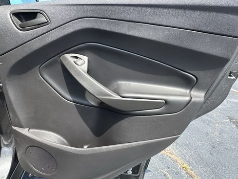 Used 2019 Ford Escape S FWD image 17