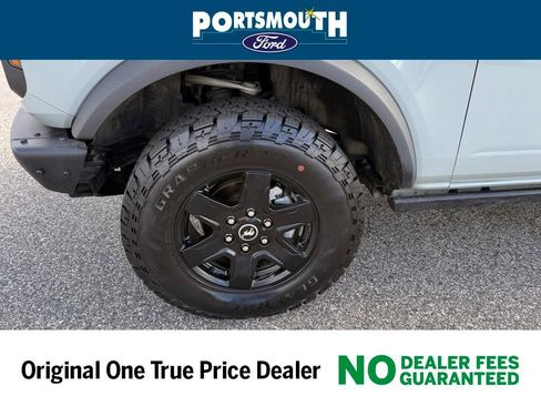 Certified 2024 Ford Bronco Black Diamond image 26