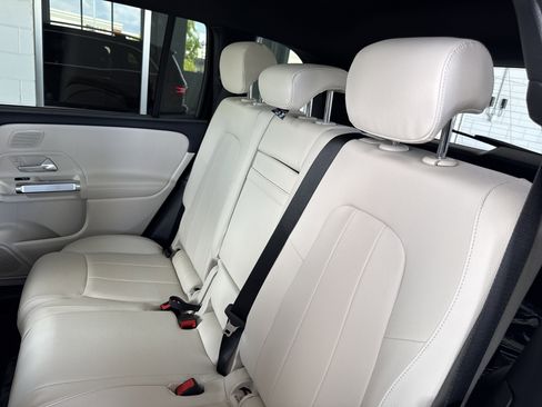 New 2026 Mercedes-Benz GLB 250 image 28