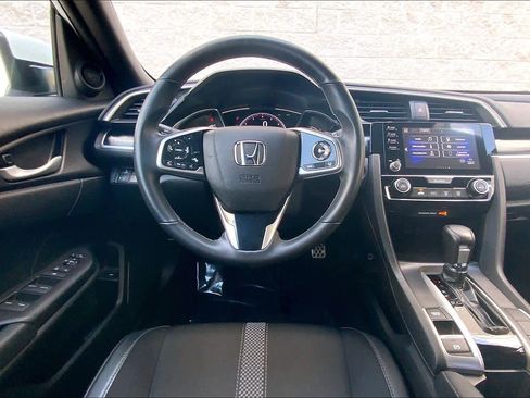 Used 2021 Honda Civic Sport image 6