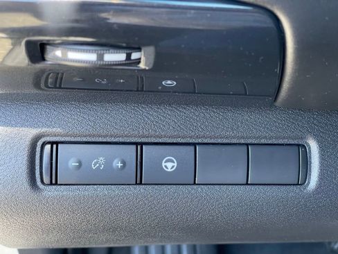 Certified 2023 Nissan Pathfinder SV AWD/4WD image 13