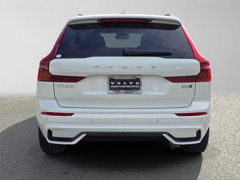 Used 2026 Volvo XC60 B5 Plus w/ Climate Package AWD/4WD image 4