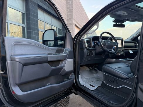 Used 2023 Ford F250 Lariat w/ Chrome Package AWD/4WD image 31