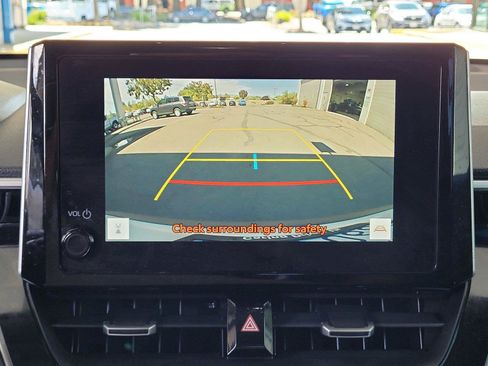 Used 2023 Toyota Corolla Cross XLE FWD image 13