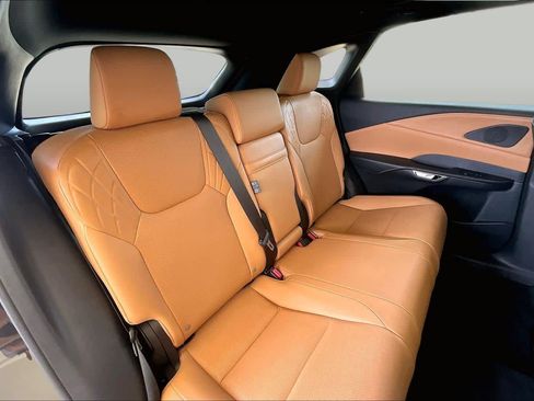 Used 2026 Lexus RX 350 Premium w/ Convenience Package FWD image 17