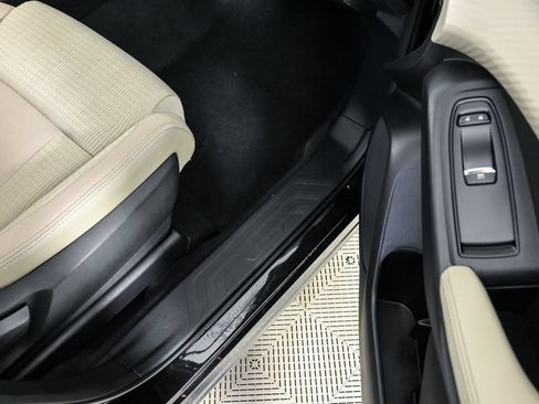 Used 2019 Subaru Ascent Premium AWD/4WD image 23