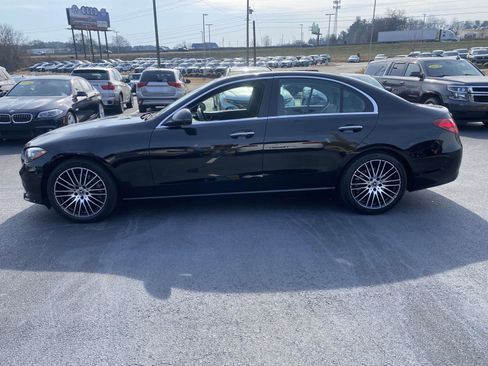 Used 2022 Mercedes-Benz C 300 Sedan image 4