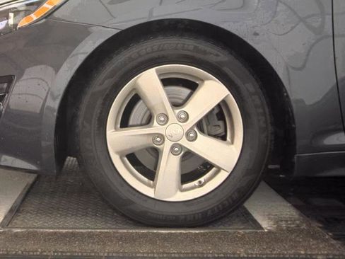Used 2015 Kia Optima LX w/ Paint Protection Film Package FWD image 7