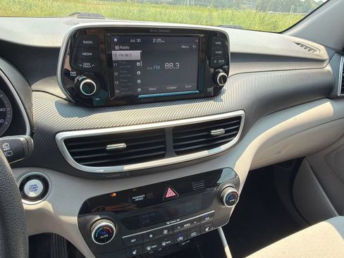 Used 2021 Hyundai Tucson SEL w/ Cargo Package AWD/4WD image 28