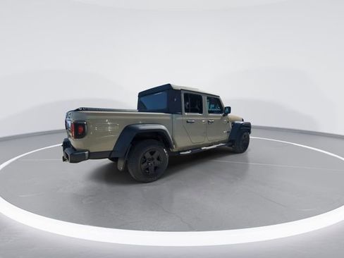 Used 2020 Jeep Gladiator Sport w/ Auxiliary Switch Group AWD/4WD image 8