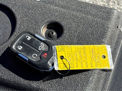 Used 2021 Chevrolet Silverado 1500 LTZ w/ LTZ Convenience Package II image 28