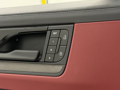 New 2026 Porsche Cayenne GTS image 30