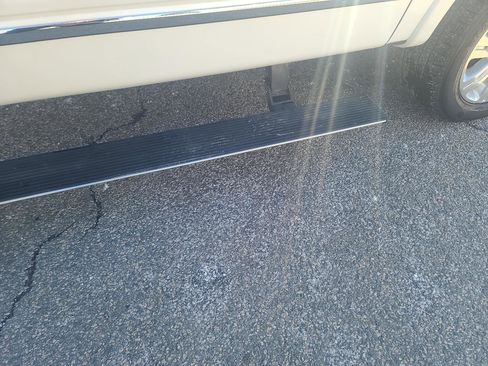 Used 2014 Ford F150 Platinum image 22