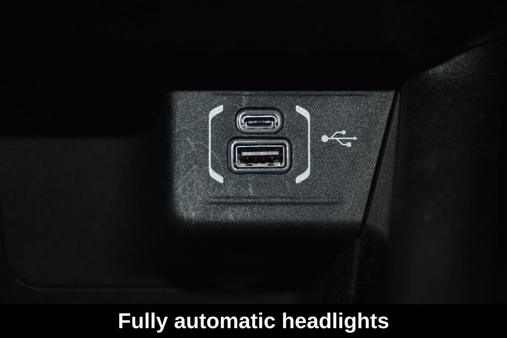 Used 2023 Jeep Compass High Altitude AWD/4WD image 21