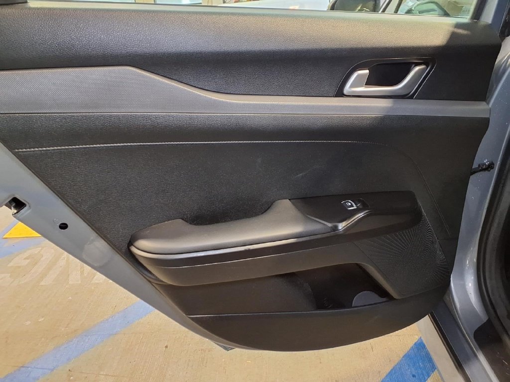 Used 2022 Kia K5 LX FWD image 21