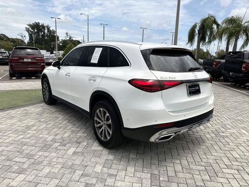 Used 2025 Mercedes-Benz GLC 300 4MATIC image 4
